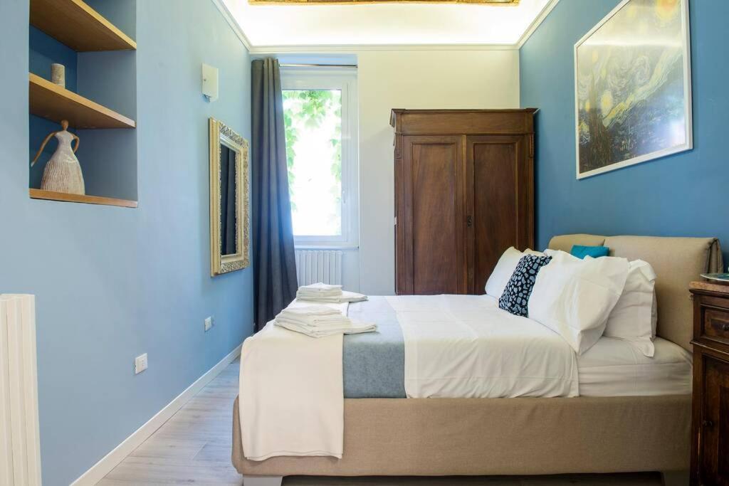 Colosseum/Panisperna Nina Apartament With Terrace Ρώμη Εξωτερικό φωτογραφία