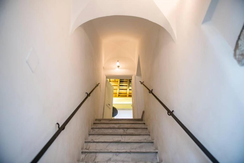 Colosseum/Panisperna Nina Apartament With Terrace Ρώμη Εξωτερικό φωτογραφία