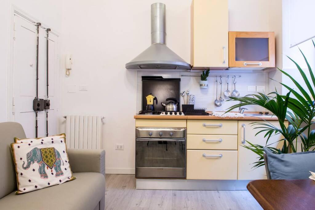 Colosseum/Panisperna Nina Apartament With Terrace Ρώμη Εξωτερικό φωτογραφία